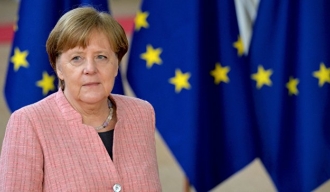 Меркелова: Многа европска предузећа морају да напусте Иран због санкција САД