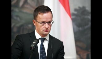 Сијарто: Србија је озбиљна држава и не треба да играмо игре са њом