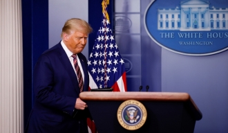 РТ: Трамп каже да „ако избројите легалне гласове, лако побеђујем“, оптужујући медије и технологију за мешање у изборе