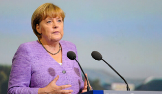 Меркеловв: Надамо се да неће доћи до тога да ЕУ мора да уводи санкције због „Северног тока 2“