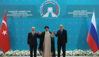 РТ: Чињеница да је турски председник на овој фотографији је најблаже речено изазов за НАТО, једноставно је несхватљиво - Бербок