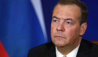 РТ: Бивши председник упозорава Г7 да не забрањује извоз у Русију