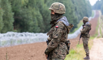 Пољска распоређује 10.000 војника на границу Белорусије – министар