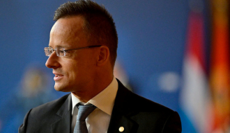 РТ: Мађарски шеф дипломатије оптужио балтичког лидера за „лицемерје“