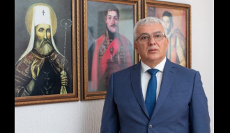 Мандић: Промијенити срамну одлуку о забрани гласања држављанима Србије у Црној Гори