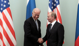 РТ: Путин каже да Бајден није тако импулсиван као Трамп, те да је његов коментар „убице холивудско мачо понашање“