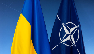 Захарова: НАТО под маском непостојеће руске претње активно милитаризује Украјину