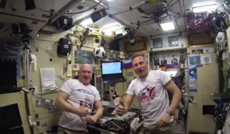 Руски космонаути на МКС-у честитали репрезентацији Русије