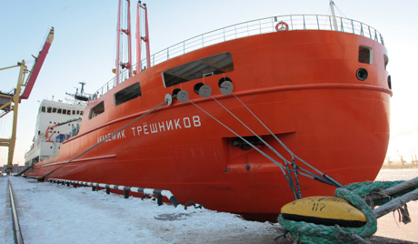 Прва пловидба „Академика Трешникова“