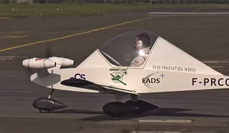Elektricni avion: „Cvrčak“ koji ima veliku budućnost