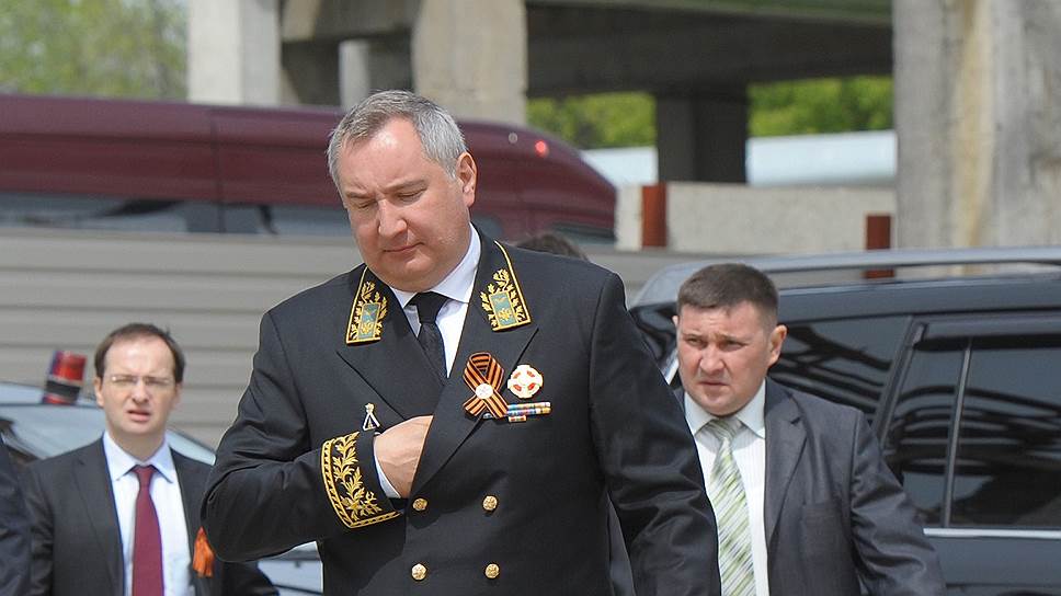Путин одредио Рогозина за сарадњу са Николићем