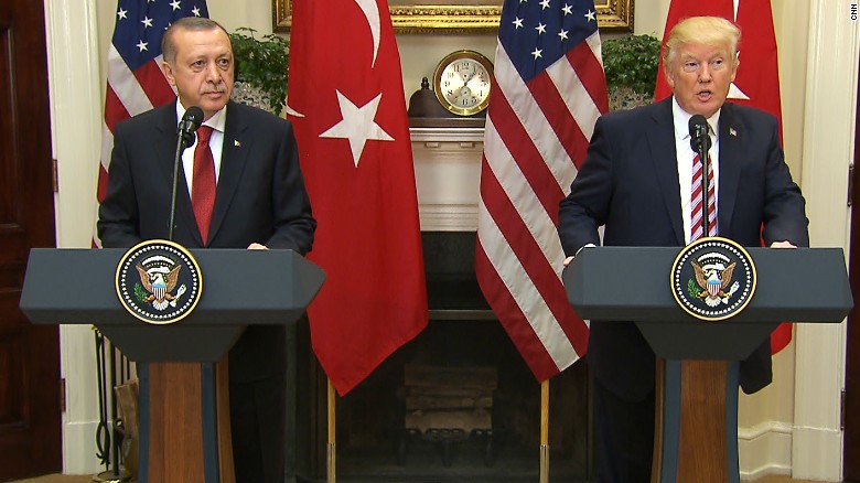Tramp i Erdogan za jačanje odnosa i regionalne bezbednosti