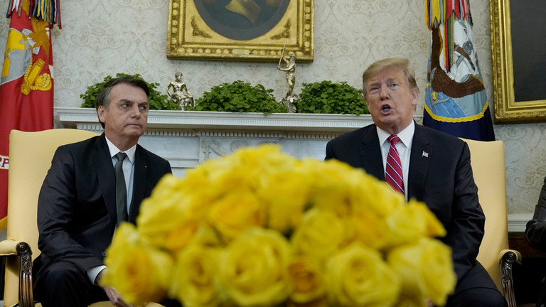 РТ: САД снажно гледају на чланство Бразила у НАТО-у - Трамп