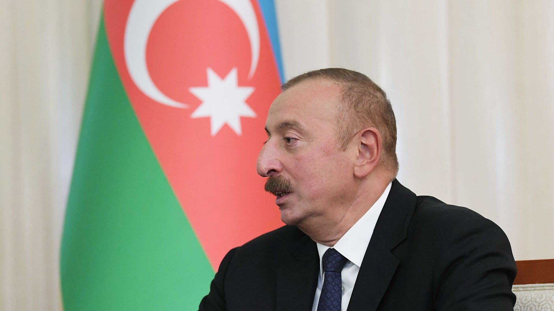 Алијев: Не гађамо територију Јерменије