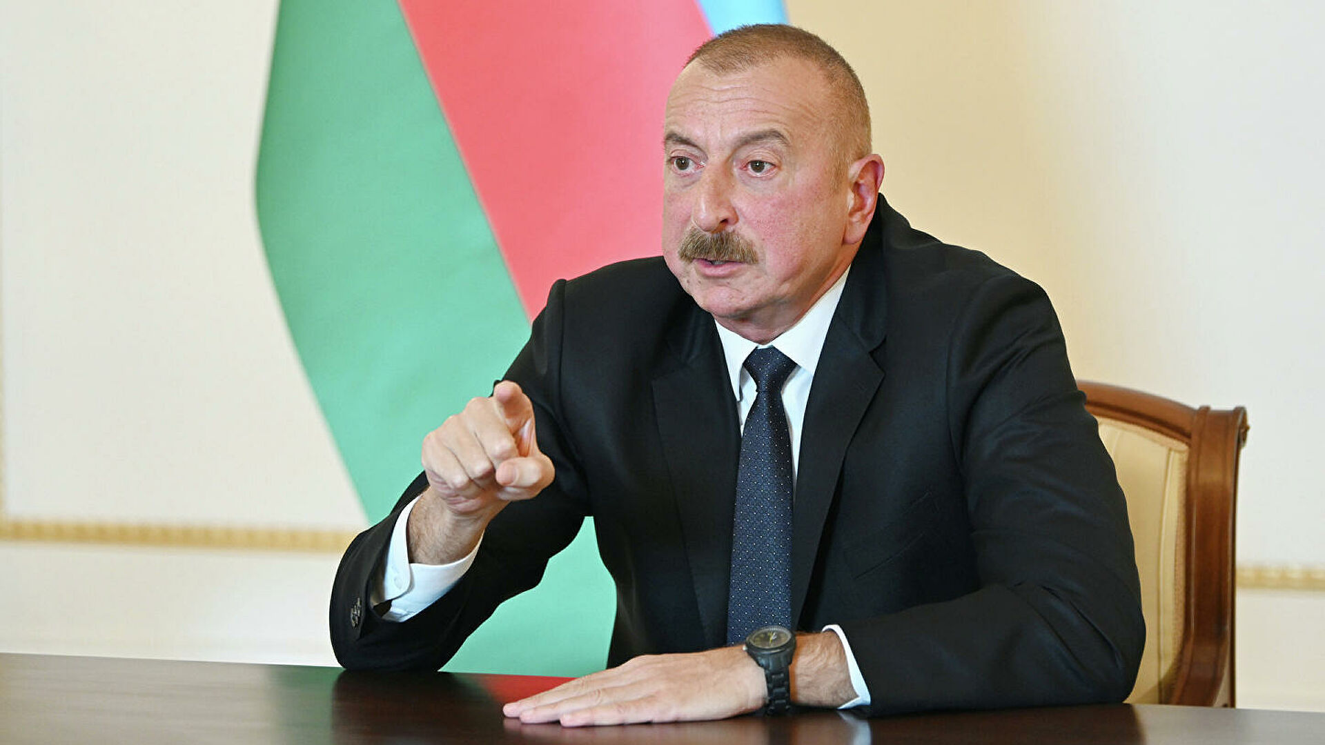Алијев: Пашињан нека само захвали Путину што је Русија још једном спасила Јерменију
