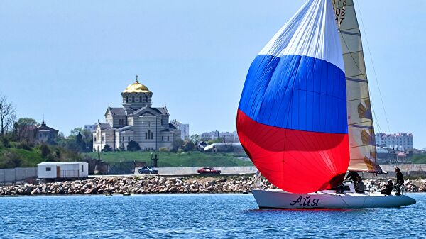 Земље Г7 позвале Русију да повуче војску са Крима