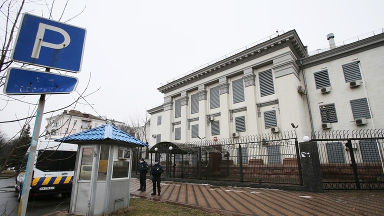 РТ: Украјина покушава да заплени имовину руске амбасаде