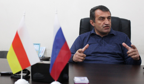 Јужна Осетија: Бибилов одбио да учествује у поновљеним изборима за председника земље