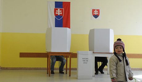 У Словачкој побеђује левичарска опозиција