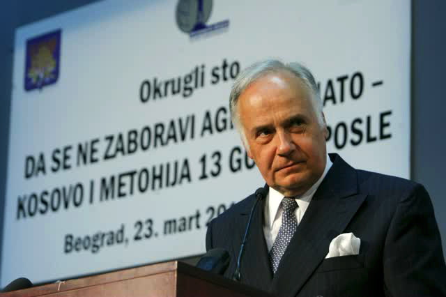 Конузин: Рат ’99. није вођен против Милошевића него против србског народа