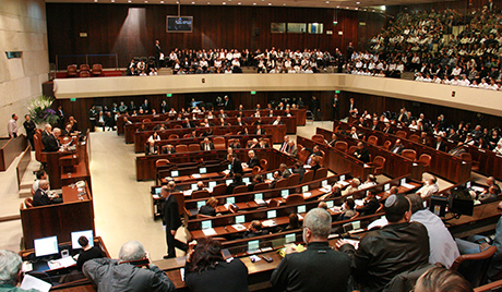 Израелски парламент изгласао распуштање владе