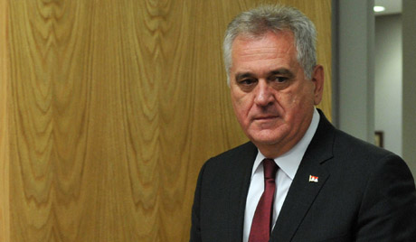 Брамерц: Николић не поштује жртве Сребренице