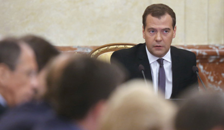 Западне обавештајне службе шпијунирале Медведева