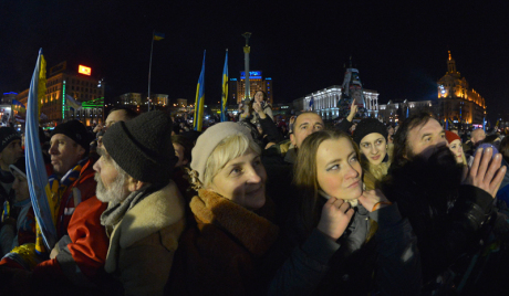 Почели масовни митинзи у центру Кијева