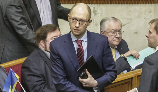 Jacenjuk: Ne pokreće se pitanje ulaska Ukrajine u NATO