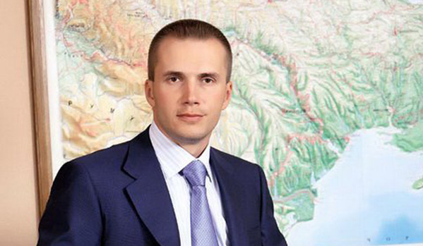 Објављена потерница за сином Јануковича
