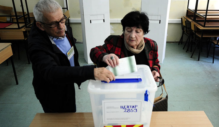 Македонија бира председника и парламент