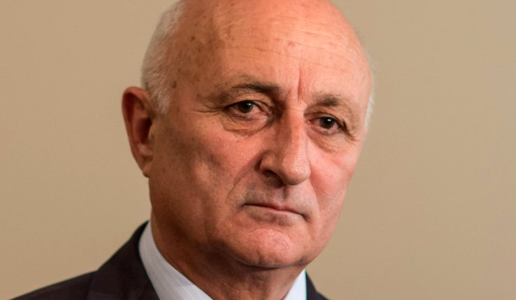 Премијер Абхазије Лакербаја не планира да подноси оставку