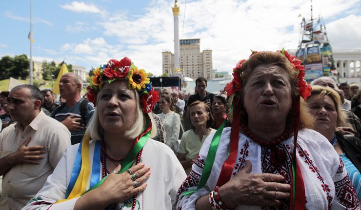 Народни скуп на Мајдану тражи од Порошенка да распусти парламент