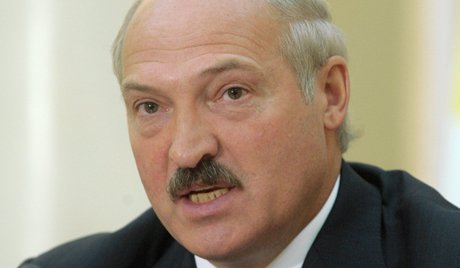 Николић са Лукашенком - Србија се треба „закачити“ за Евроазијски савез