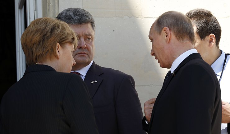 Путин, Меркелова, Оланд и Порошенко разговарали о ситуацији у Украјини