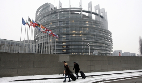 Европски парламент решио да изведе Русију на пут истине