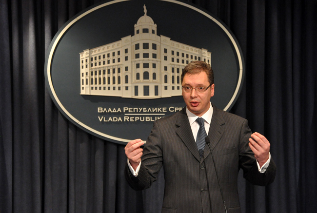 Vučić: Srbija će poštovati volju EU i neće podsticati izvoz u Rusiju