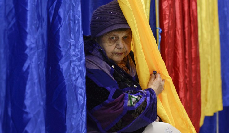 Румунија бира председника