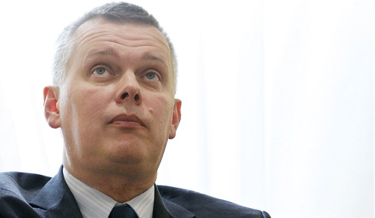 ЕУ и НАТО врше велики притисак на Француску