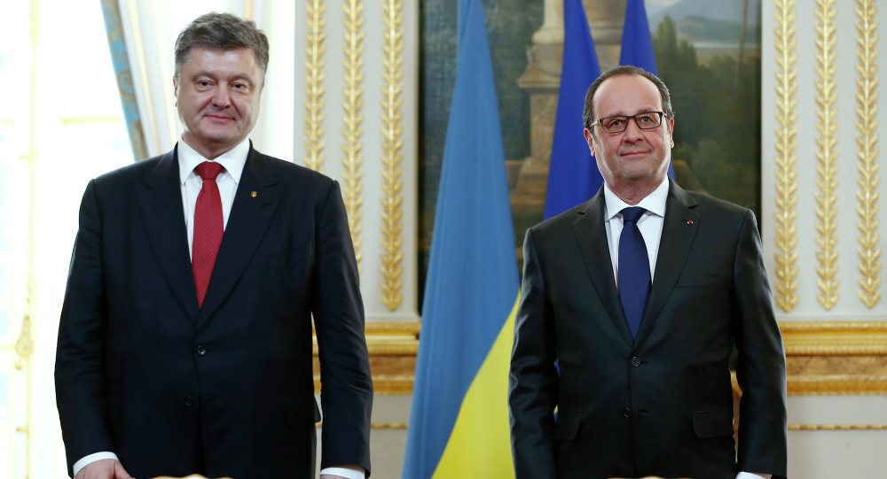 Оланд и Порошенко: Нема алтернативе споразуму из Минска
