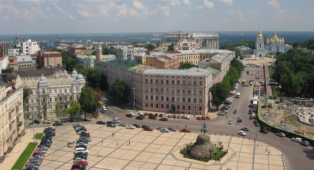Нова Украјина се не може градити без Русије