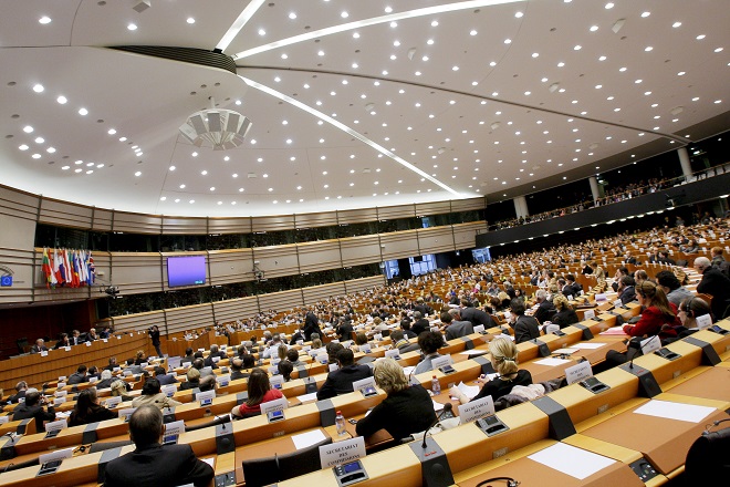 U EP samo debata o Srebrenici