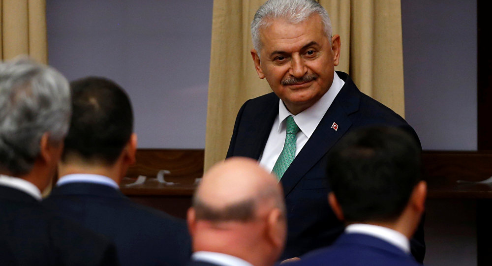 Нови турски премијер: ЕУ да оконча „конфузију“ око миграната