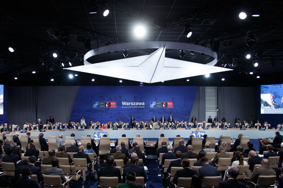 НАТО спреман да разговара с Русијом