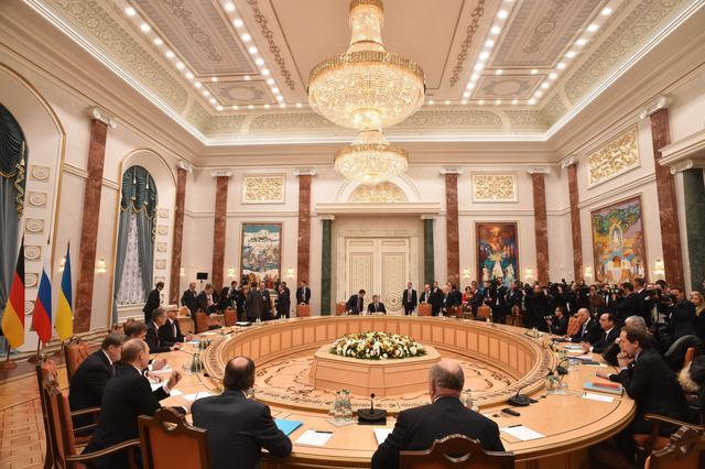 Кијев одлаже имплементацију Минског споразума
