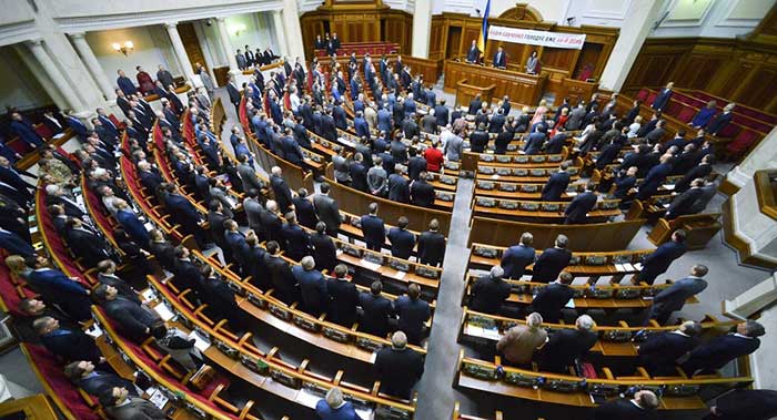 Могуће увођење ратног стања у Донбасу од стране власти у Кијеву
