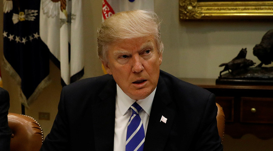 Трамп оптужио Обаму за прислушкивање током председничких избора