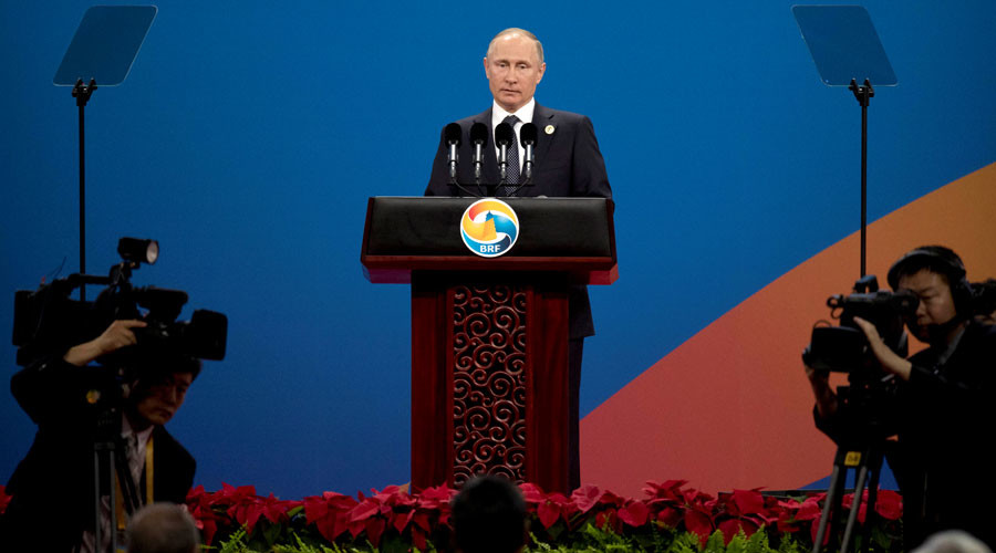 Putin: Virus koji su pustile obaveštajne službe može naneti štetu samim njima