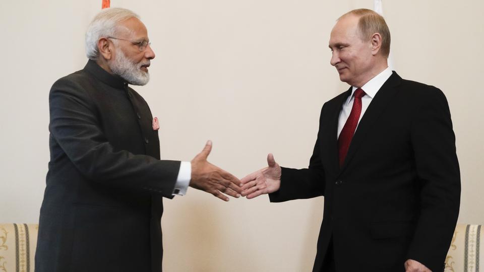 Путин: У заједничком интересу Русије и Индије је да се енергично крене напред