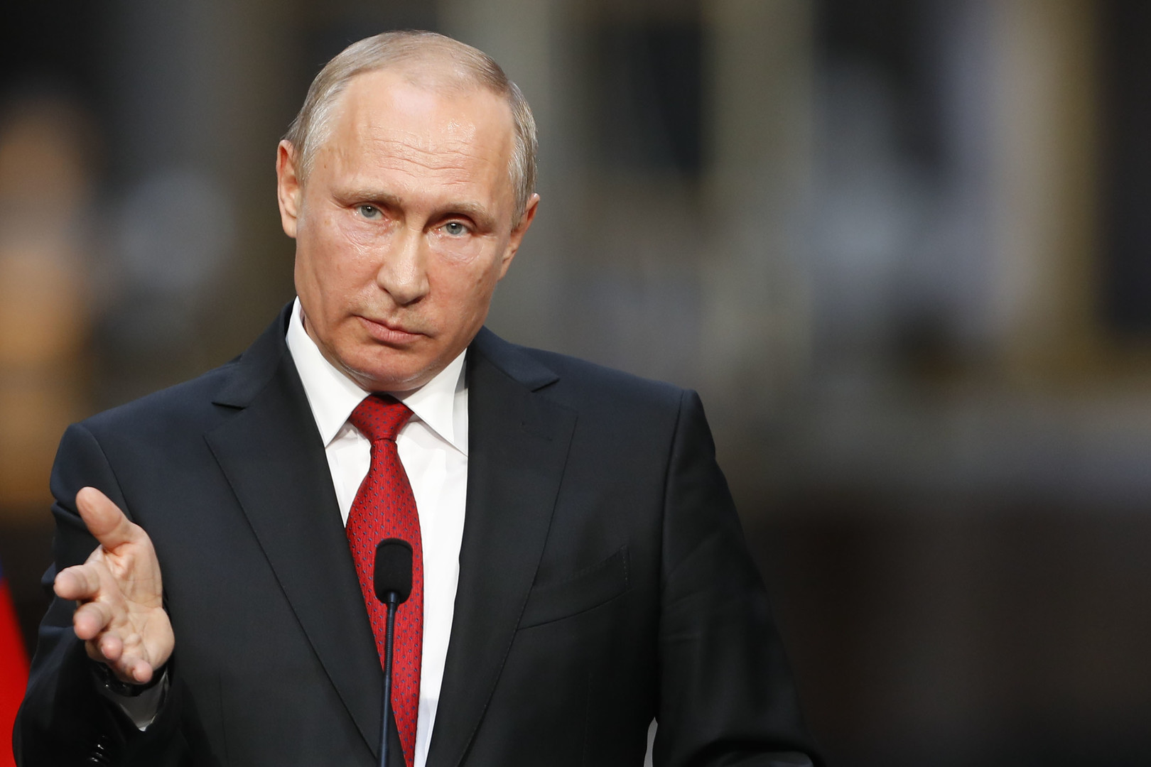 Путин: Притисак на Пјонгјанг погрешан и безнадежан